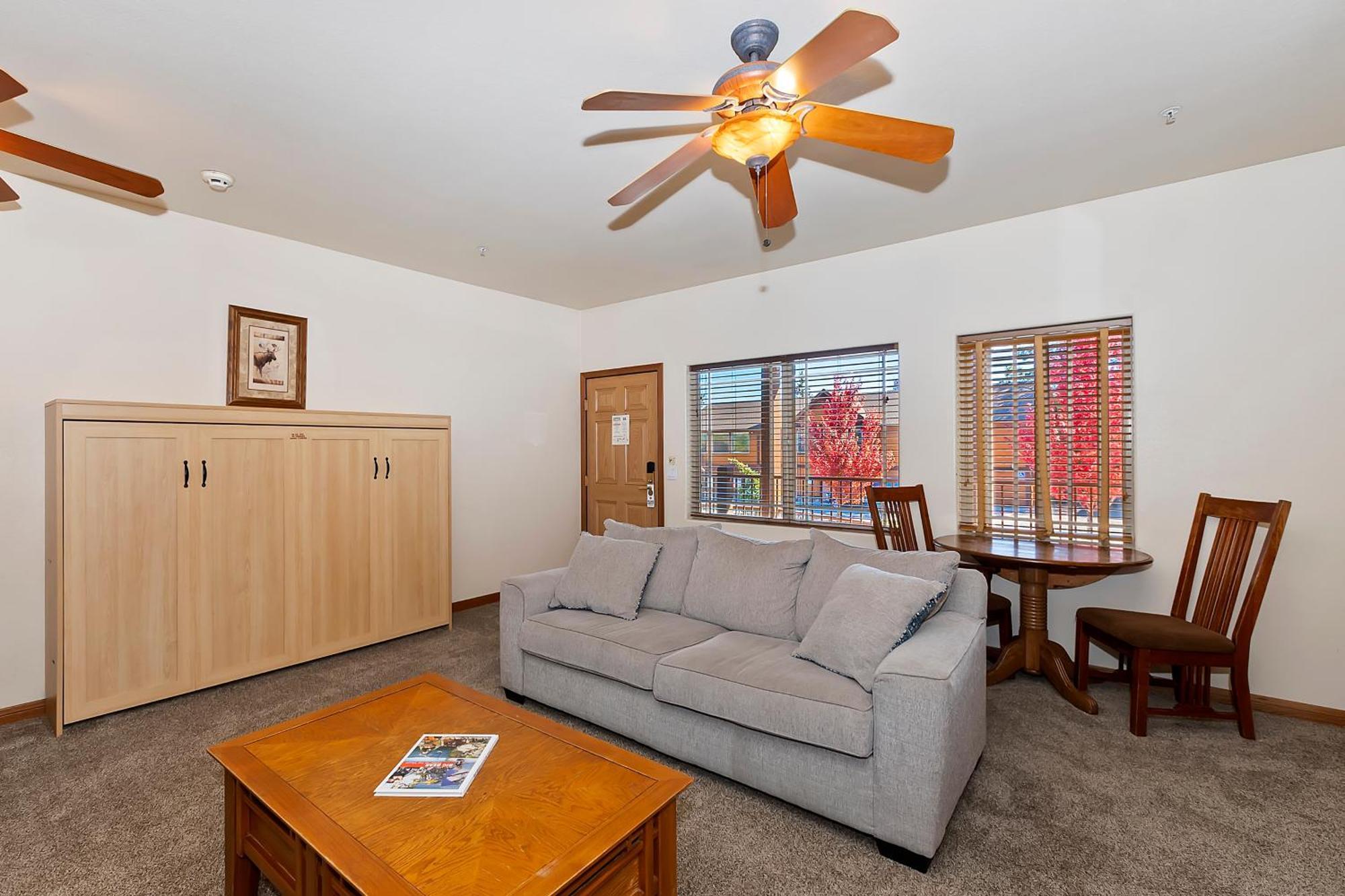 One-Bedroom Suite