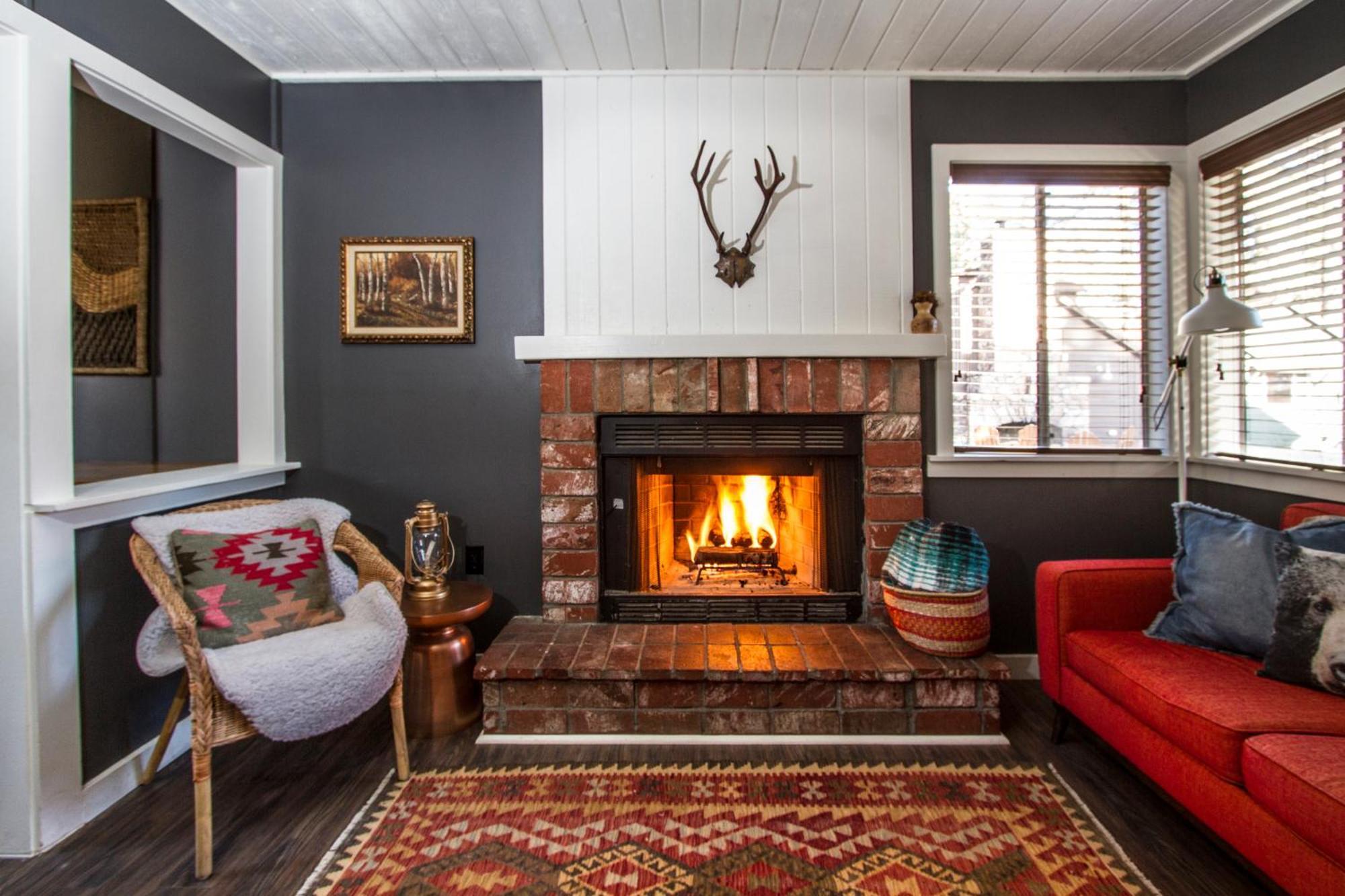 1 bedroom + loft townhouse