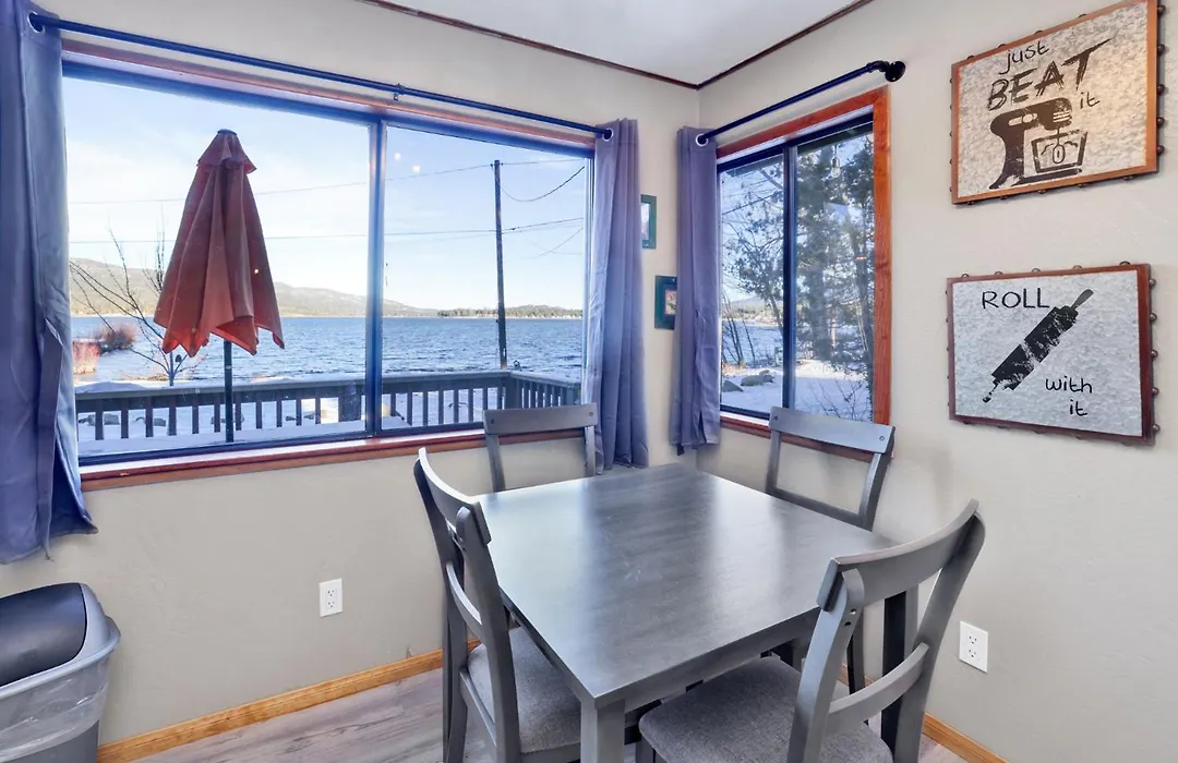 Lakefront Family Cabin By Big Bear Vacations-1